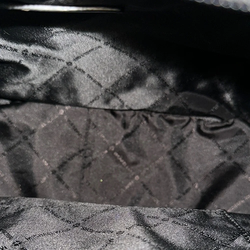 MICHAEL KORS BROOKE LARGE HOBO SHLDR LEATHER BLACK COLOR AND